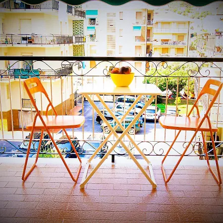 Pietra Home, Posto Auto, Ac ,wifi, 150mt Dal Mare Apartment Pietra Ligure
