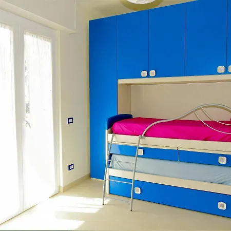 Pietra Home, Posto Auto, Ac ,wifi, 150mt Dal Mare * 皮特拉利古