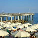 Apartment Pietra Home, Posto Auto, Ac ,wifi, 150mt Dal Mare Pietra Ligure