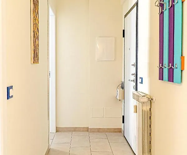 Pietra Home, Posto Auto, Ac ,wifi, 150mt Dal Mare *