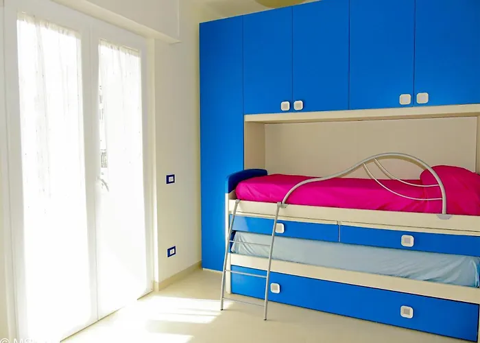 Pietra Home, Posto Auto, Ac ,wifi, 150mt Dal Mare * Pietra Ligure