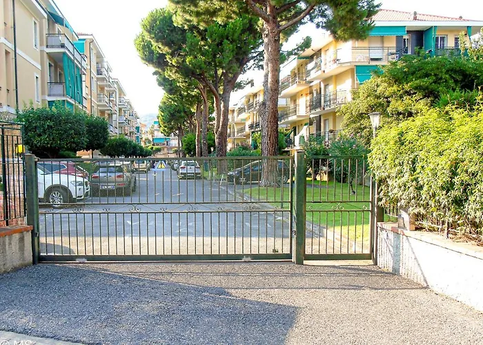 Διαμέρισμα Pietra Home, Posto Auto, Ac ,wifi, 150mt Dal Mare *