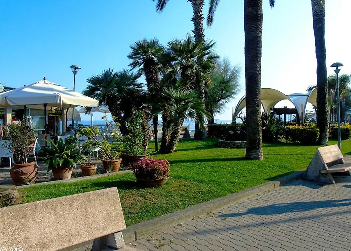 Διαμέρισμα Pietra Home, Posto Auto, Ac ,wifi, 150mt Dal Mare Pietra Ligure